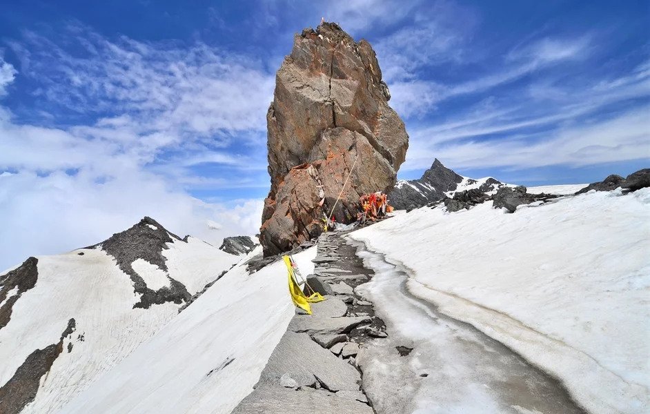 Shrikhand Mahadev Trek